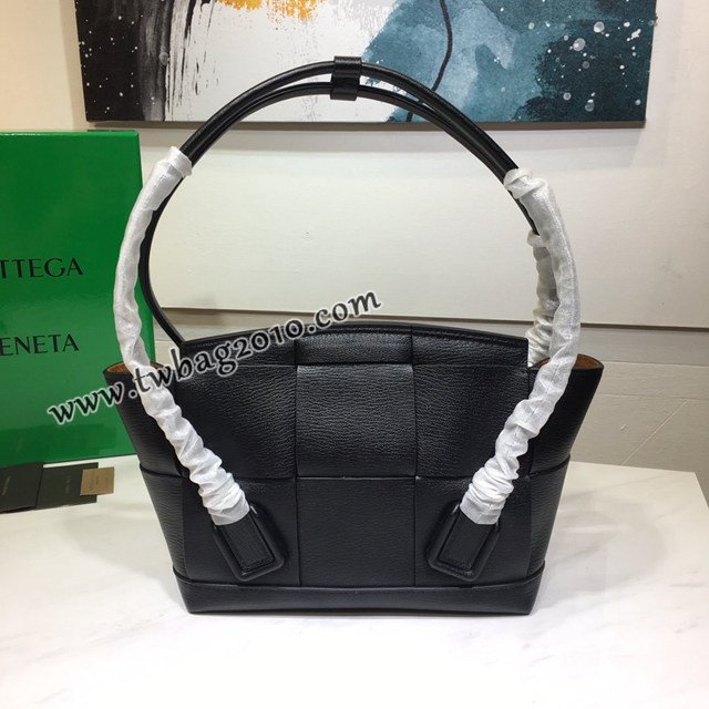 Bottega veneta高端女包 寶緹嘉爆款THE ARCO編織款手提包  BV經典款蝙蝠包  gxz1109